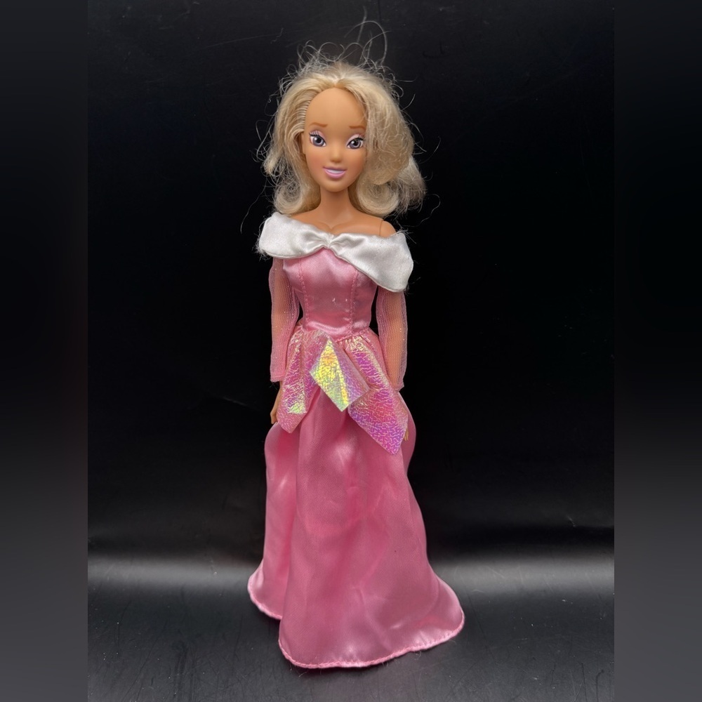 Vintage Disney Store Princess AURORA Sleeping Beauty Doll Pink Dress Blonde Hair